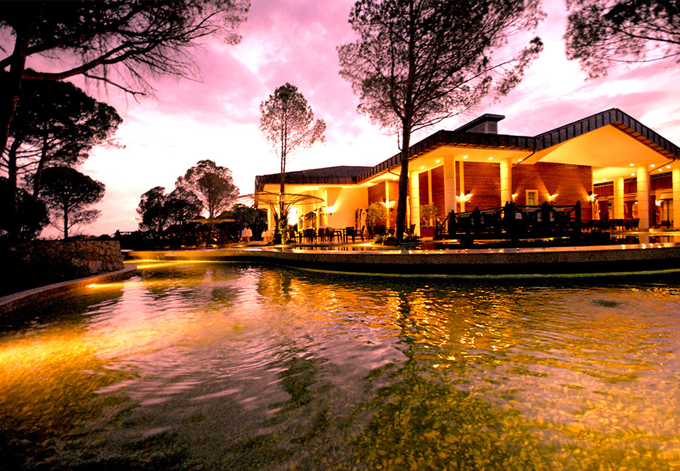 Carya Golf Club - Clubhaus 5